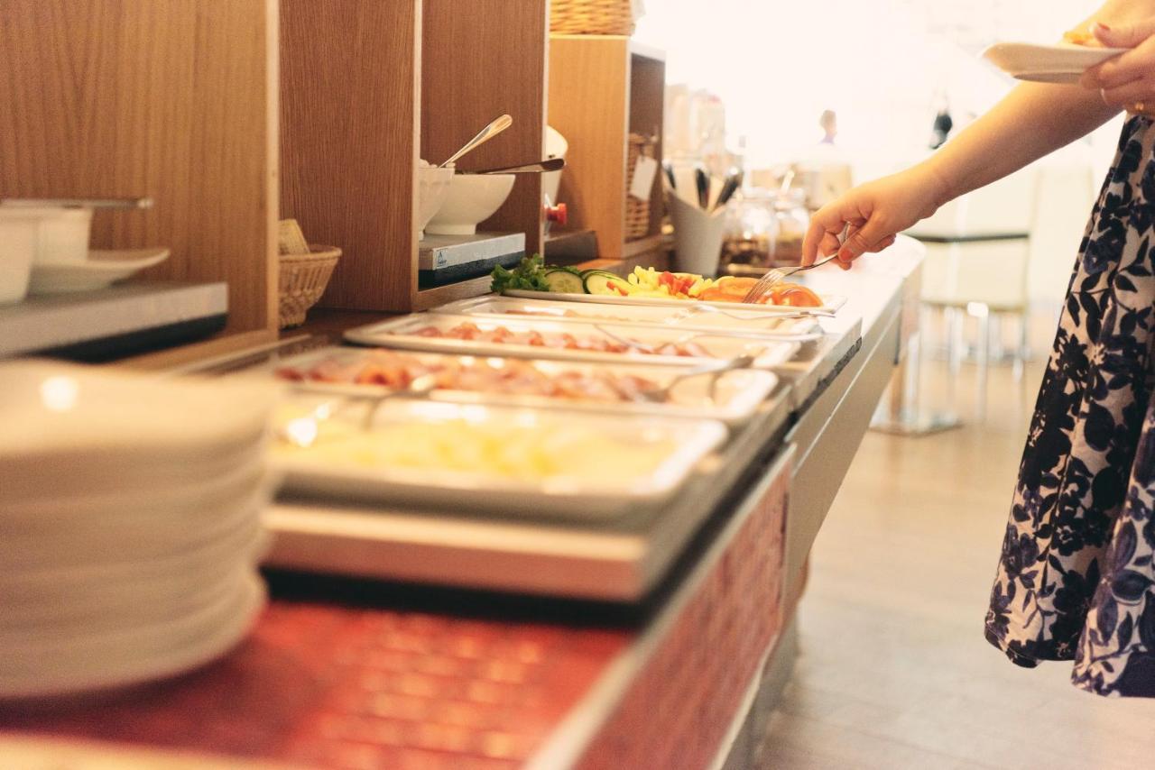 孔帕森酒店 恩科平 外观 照片